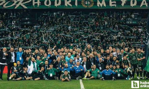 Cumhurbaşkanı Erdoğan ve Bakan Bak'tan Kocaelispor'a tebrik mesajı