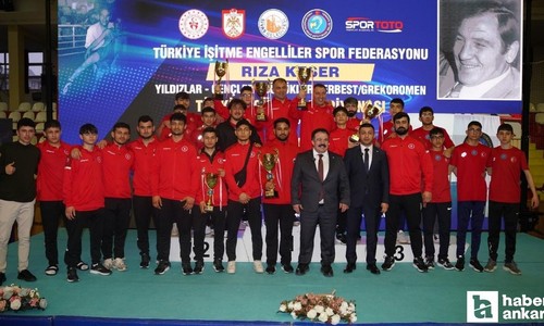 Keçiören Belediyesi İşitme Engelliler Güreş Takımı'ndan alkışlanacak başarı