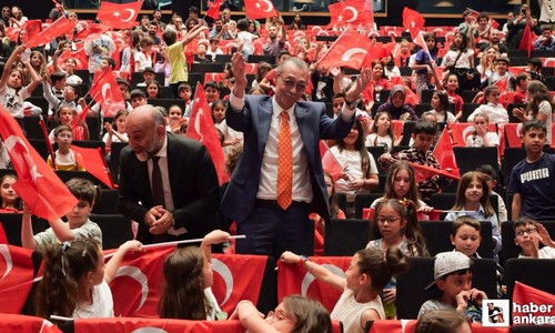 Etimesgut Belediyesi çocuk tiyatrosu gösterimi ve kreş açılışına ilgi yüksek oldu