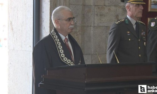 Anayasa Mahkemesi heyeti Anıtkabir'e ziyaret gerçekleştirdi