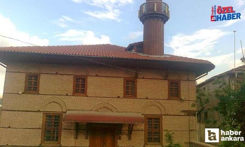 İsmini içinde kullanılan malzemeden alan bir Osmanlı Mirası: Ağaç Ayak Camii