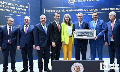 Hisarcıklıoğlu: E-ticaret, KOBİ'lerin sınırlarını aşan bir başarı hikayesi