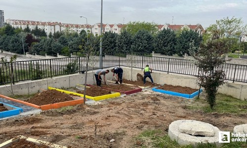 Etimesgut Belediyesi öğrencilere doğa sevgisini okullarında aşılıyor