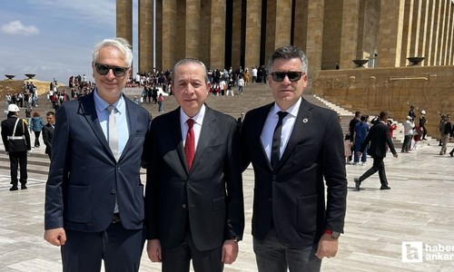 Hüseyin Eroğlu'ndan Anıtkabir ziyareti sonrası duygusal bir paylaşım geldi