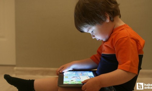 Çocuğu tablet kullanan ebeveynleri ilgilendiren yaş kriteri