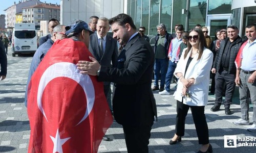 Kahramankazan Belediyesi'nden engelli bireylere temsili askerlik töreni