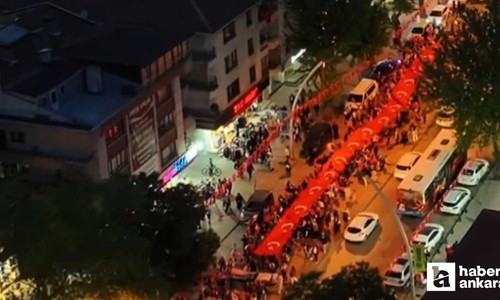 Keçiören Belediyesinin 19 Mayıs fener alayı Keçiörenlileri buluşturdu