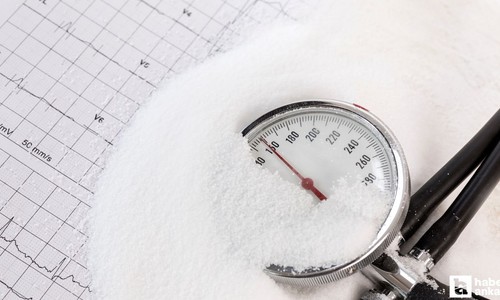 Fazla tuz tüketiminin sebep olduğu hastalıklar sıralandı