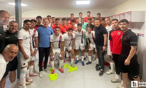 Hüseyin Eroğlu'ndan Gençlerbirliği U19 takımına moral ziyareti