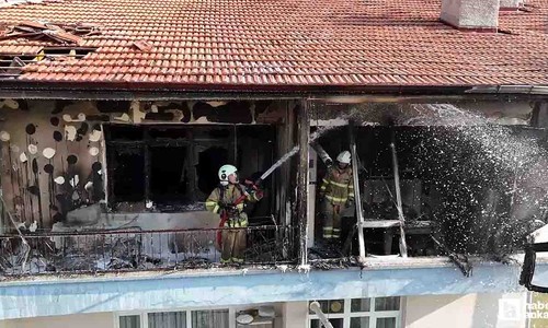 Kırıkkale'de yangın çıkan evde tüp patladı, 1 kişi hastaneye kaldırıldı