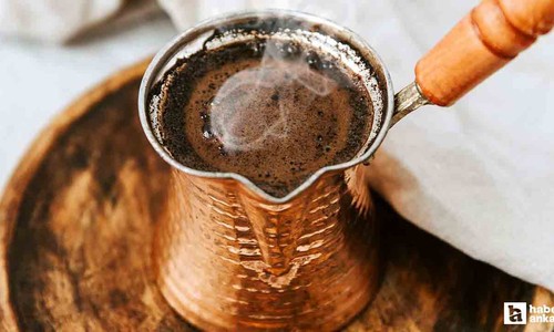Kıskandıracak lezzette Türk kahvesi pişirmenin püf noktaları