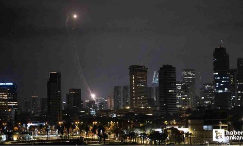 İran son yapılan saldırıda İsrail'in hava üslerinin hedef alındığını duyurdu