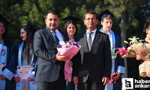 Başkan Selim Çırpanoğlu ortaokul öğrencilerini mezuniyetlerinde yalnız bırakmadı