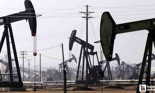 Brent petrol yüzde 2'nin üzerinde geriledi