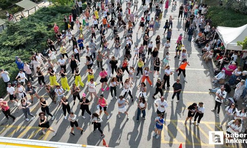 Etimesgut Belediyesi'nin ücretsiz zumba festivaline yoğun ilgi!