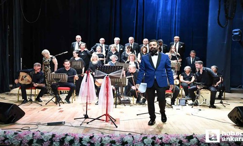 Altındağ Belediyesi Türk Halk Müziği Korosu kulakların pasını sildi