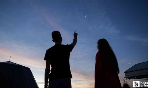 İnsanlar gökyüzünde gördükleri şeyleri UFO zannediyor