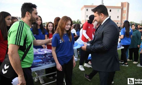 Kahramakazan Belediyesi'nin düzenlediği Yaz Spor Okulları açıldı