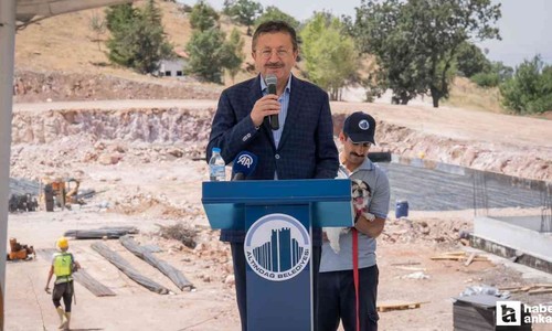 Başkan Tiryaki "Sokak Hayvanları Yaşam ve Rehabilitasyon Merkezi"nin temel atma törenine katıldı
