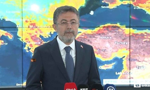 Bakan Yumaklı açıkladı: 4 ilde 5 yangın kontrol altına alındı