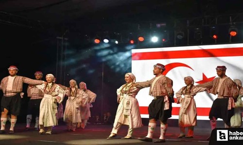Uluslararası Halk Dansları ve Müzik Festivali Nallıhan'da sürüyor