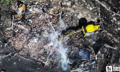 Yenimahalle Hurdacılar Sanayi Sitesi'ndeki yangın kontrol altına alındı