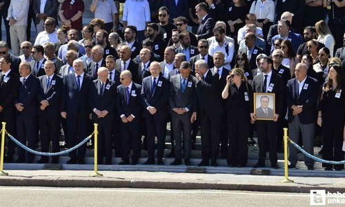Eski bakan için TBMM'de cenaze töreni düzenlendi