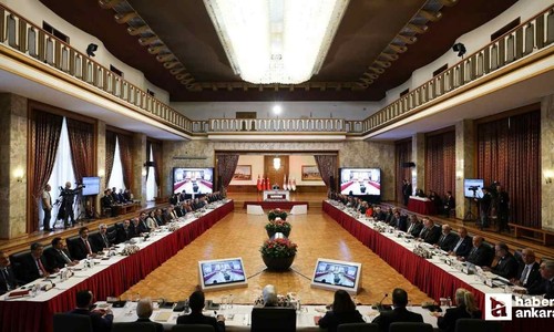 Terörsüz Türkiye komisyonu şehit ailelerini ve gazileri dinledi