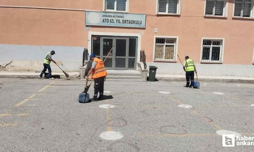 Altındağ Belediyesi ilçedeki okullarda temizlik yaptı