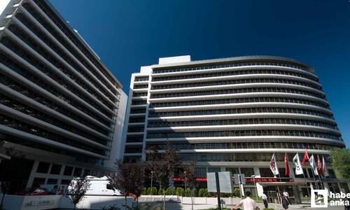 SON DAKİKA: HaberTürk ve Show TV'ye el konuldu!