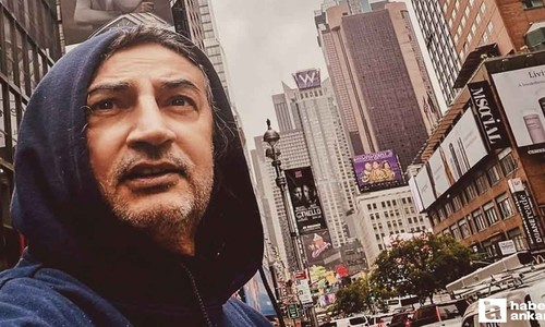 Çelik kendisinden 800 bin TL para isteyen hayranına tepki gösterdi