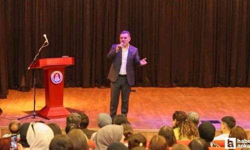 Sincan Belediyesi'nin Gençsin etkinliğinde gençler birbirine motivasyon kaynağı oldu