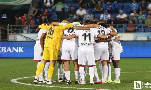 Son dakikadaki penaltıyı Onyekuru mu atmalıydı?