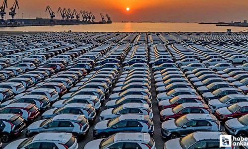 Otomobil ithalatına yeni ek mali yükümlülükler Resmi Gazete'de yayımlandı!