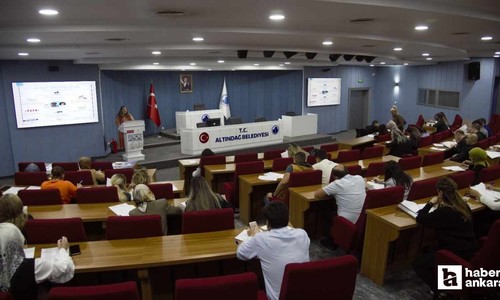 Altındağ Belediyesi'nde Salı Sohbetleri programı yeni sezona başladı