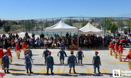 Kahramankazan'da minik öğrenciler İlköğretim Haftası'nı kutladı