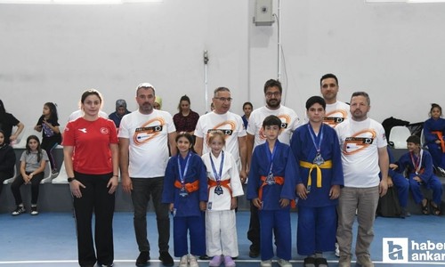 Pursaklar Belediyesi, spor salonlarında yarınların şampiyonlarını yetiştiriyor