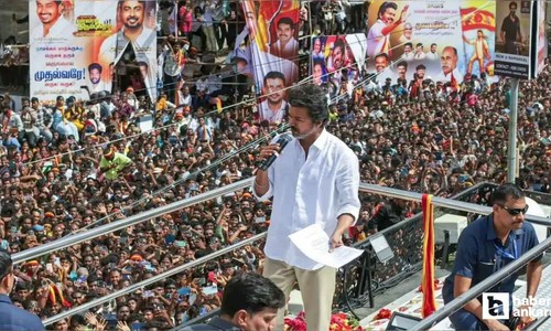 Hindistan'da miting izdihamı: 38 ölü, 58 yaralı