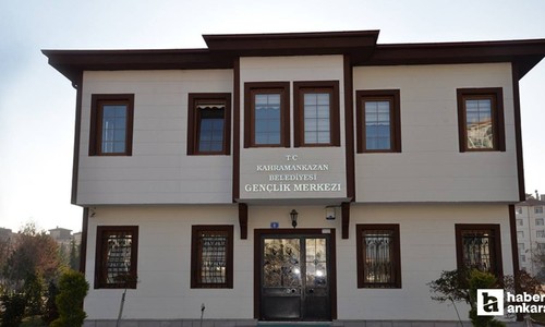 Kahramankazan Belediyesi Gençlik Merkezi'nden bağlama kursu!