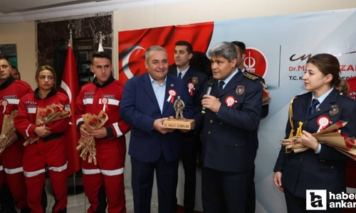 Keçiören Belediye Başkanı Mesut Özarslan, itfaiyecilerle bir araya geldi