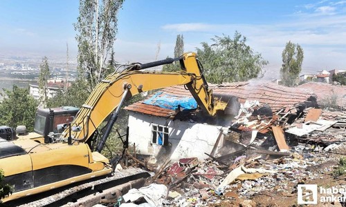 Ankara Büyükşehir Belediyesi, Yenimahalle'de kaçak yapıların yıkımlarına başlıyor