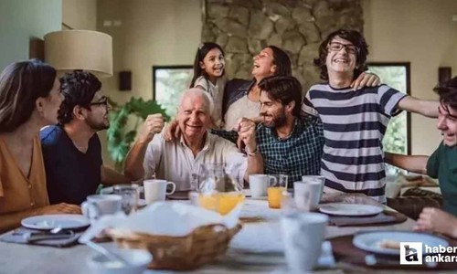 100 yaşını görmenin sırrı! Kahvaltıyı yanlış saatte yapıyor olabilirsiniz!