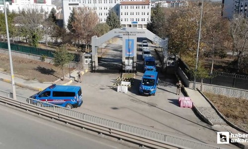 Ankara plakalı ticari taksiye Kırıkkale'de yasaklı madde operasyonu
