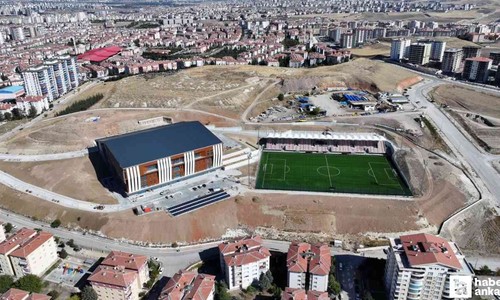 Sincan Belediye Başkanı Murat Ercan Sincan Spor Kompleksi'ni inceledi