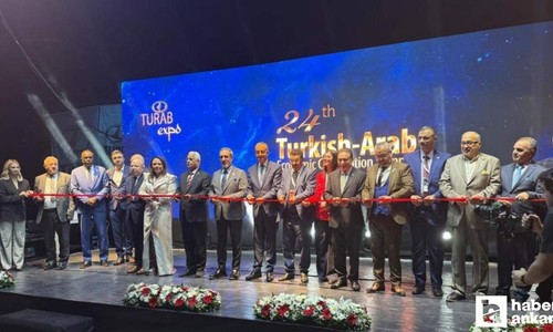 Türk-Arap Ekonomik Zirvesi’nde Türkiye’nin sağlık turizmi vizyonu anlatıldı