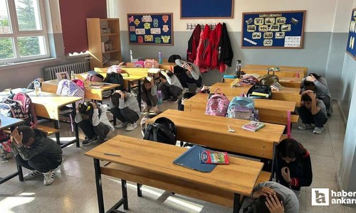 Güdül'de okullarda öğrencilere afetlere karşı tahliye tatbikatı yaptırıldı