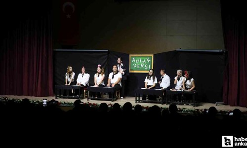 ABB 'Mahallede Tiyatro Var' projesini Keçiören'de başlattı