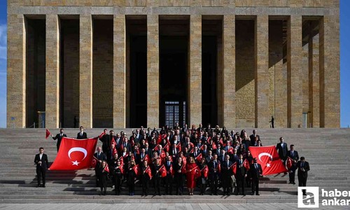 CSO'dan Anıtkabir'e anlamlı ziyaret
