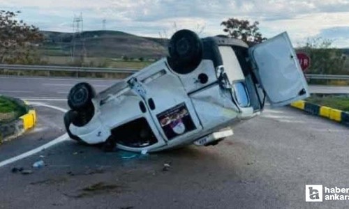 Ayaş'ta hafif ticari araç takla attı, sürücü yaralandı