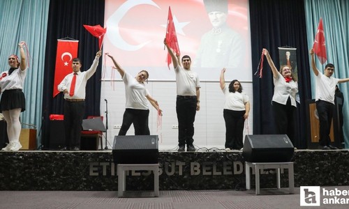 Etimesgut Belediyesi Engelsiz Yaşam Merkezi'nde Cumhuriyetin 102. yaşı kutlandı!